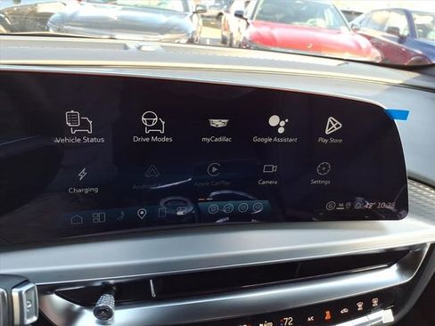 New 2026 Cadillac Lyriq Sport w/ LPO, Floor Liner Package AWD/4WD image 29