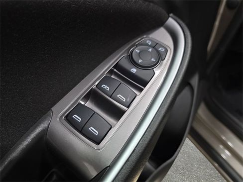 Used 2024 Chevrolet Malibu LT image 27