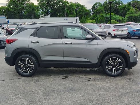 Certified 2023 Chevrolet TrailBlazer LT FWD image 5