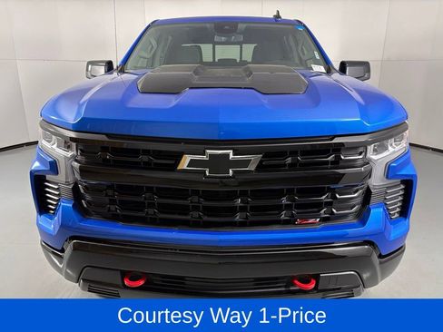 Used 2026 Chevrolet Silverado 1500 LT Trail Boss w/ Convenience Package II AWD/4WD image 4