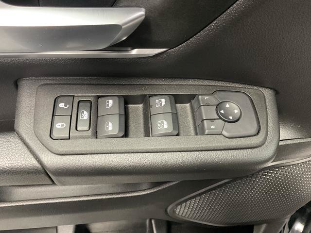 Used 2025 RAM 1500 Big Horn AWD/4WD image 8