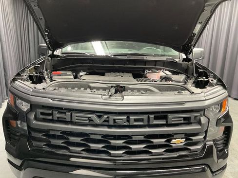 Used 2026 Chevrolet Silverado 1500 Custom image 15