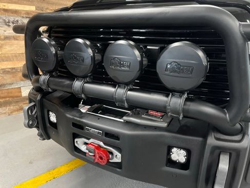 Used 2023 RAM 2500 Laramie AWD/4WD image 12