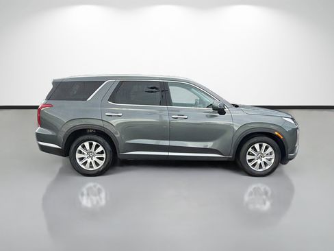 Used 2025 Hyundai Palisade SEL FWD image 2