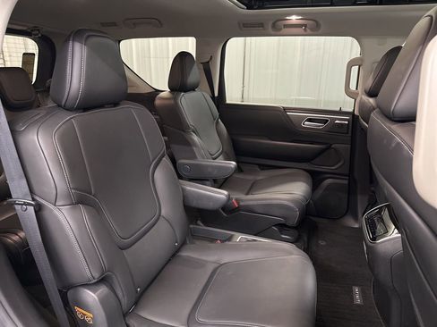 Certified 2026 INFINITI QX80 Pure w/ Cargo Package image 46