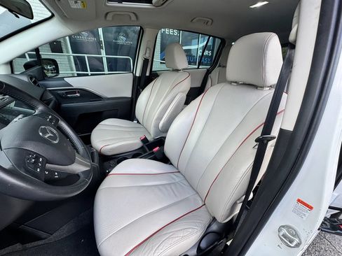 Used 2012 MAZDA MAZDA5 Grand Touring FWD image 21