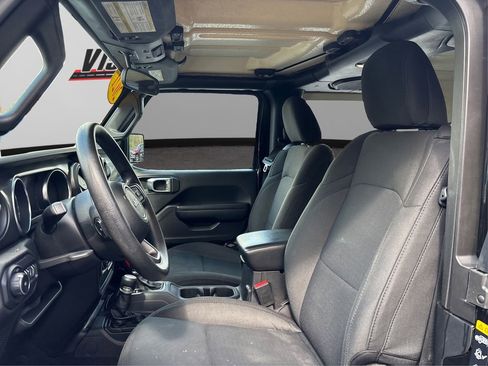 Used 2021 Jeep Wrangler Sport image 9