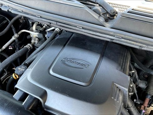 Used 2013 GMC Yukon Denali AWD/4WD image 30