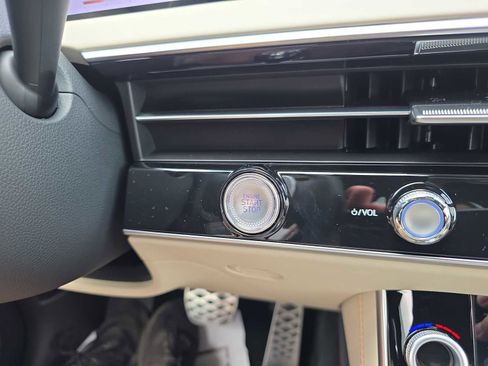 New 2026 Genesis GV70 3.5T Sport Prestige image 32