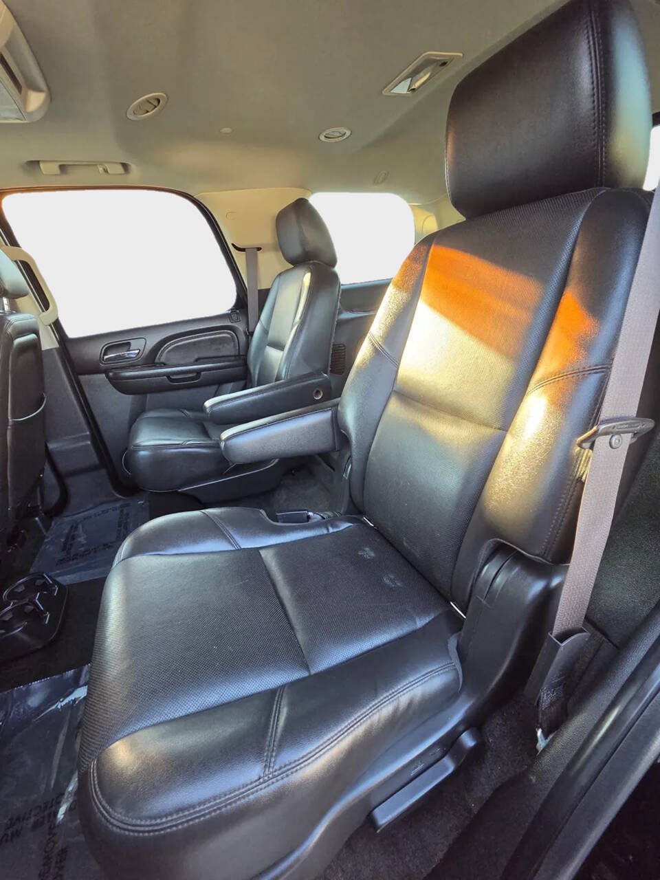 Used 2013 GMC Yukon Denali RWD image 13