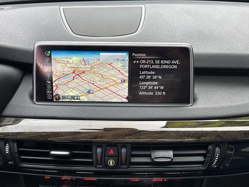 Used 2016 BMW X5 xDrive40e image 26