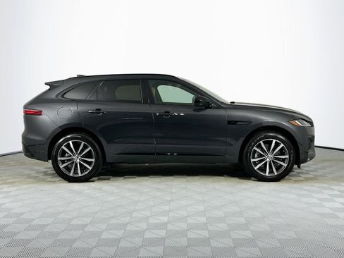 Used 2026 Jaguar F-PACE R-Dynamic S AWD/4WD image 4