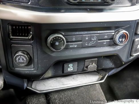 Used 2022 Ford F150 XLT w/ Bed Utility Package image 17