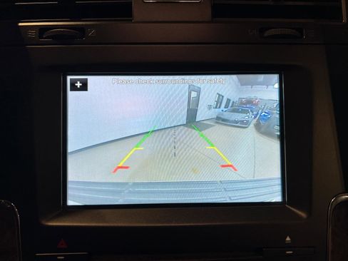 Used 2017 Lincoln Navigator Select image 16