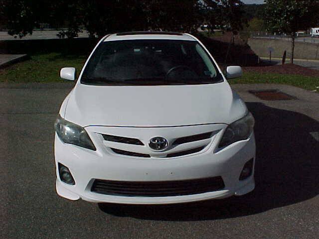 Used 2012 Toyota Corolla S FWD image 30