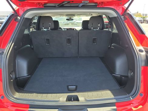 Used 2021 Chevrolet Blazer LT FWD image 24