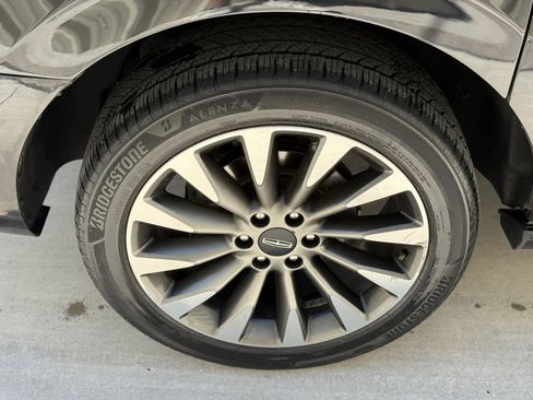 Used 2020 Lincoln Navigator L Reserve RWD image 14