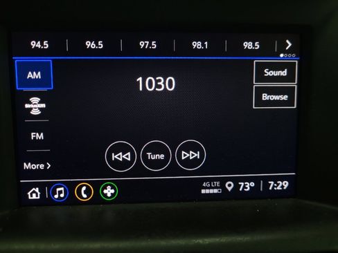 Used 2023 GMC Terrain SLE w/ Driver Convenience Package AWD/4WD image 25