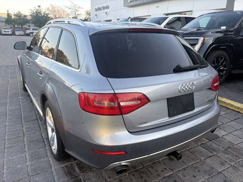 Used 2016 Audi A4 Premium Plus w/ Technology Package image 8