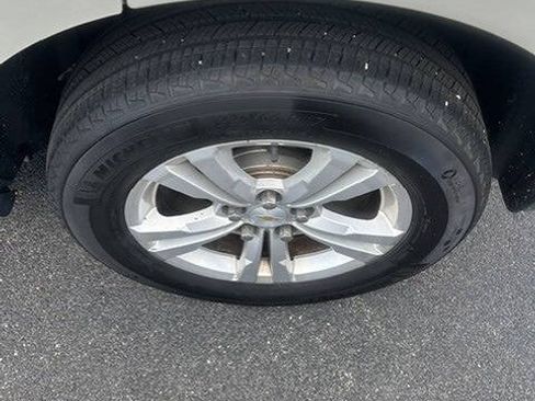 Used 2013 Chevrolet Equinox LS FWD image 21