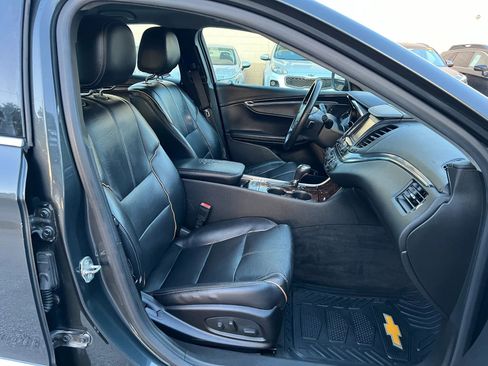 Used 2015 Chevrolet Impala LTZ FWD image 20