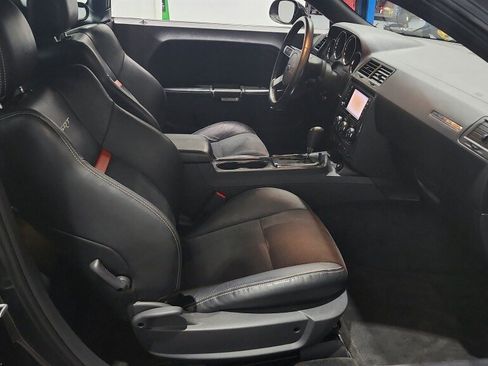Used 2008 Dodge Challenger SRT8 RWD image 36