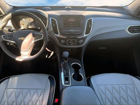 Used 2023 Chevrolet Equinox LS w/ LS Convenience Package image 7
