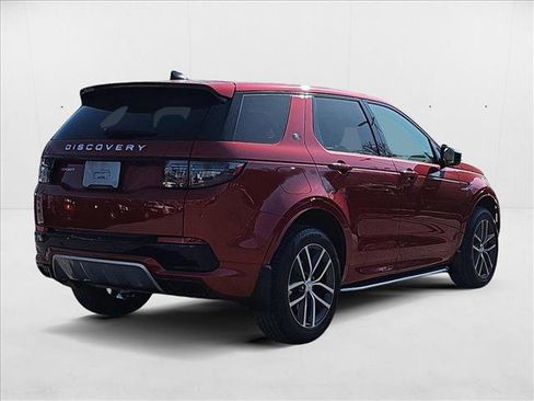 New 2025 Land Rover Discovery Sport S image 5