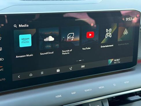 Used 2026 Kia EV9 Land image 20