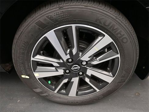 New 2025 Nissan Versa SV w/ Trunk Package image 16