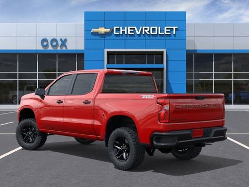 New 2025 Chevrolet Silverado 1500 Custom Trail Boss w/ LPO, Dark Essentials Package AWD/4WD image 3