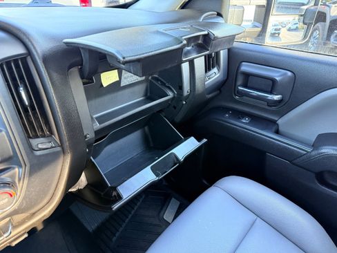 Used 2019 GMC Sierra 2500 4x4 Crew Cab w/ Sierra Convenience Package image 21