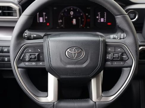 New 2026 Toyota 4Runner SR5 AWD/4WD image 27