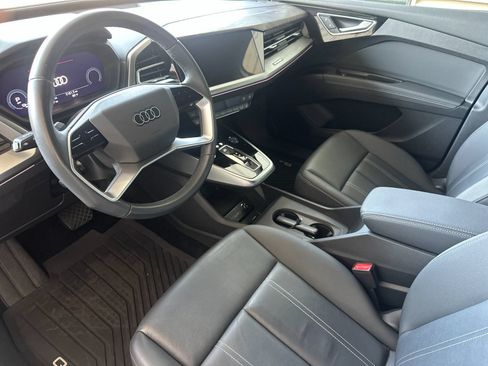 Used 2023 Audi Q4 e-tron Premium Plus w/ Premium Plus AWD/4WD image 9