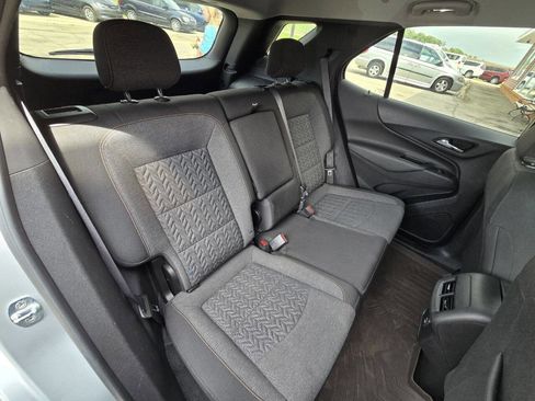 Used 2022 Chevrolet Equinox LT image 20