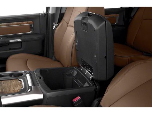Used 2018 RAM 1500 Limited AWD/4WD image 43