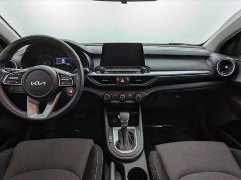 Used 2023 Kia Forte LXS image 24