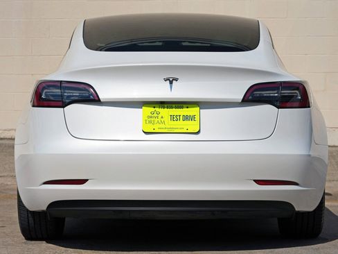 Used 2023 Tesla Model 3 Standard Range RWD image 11