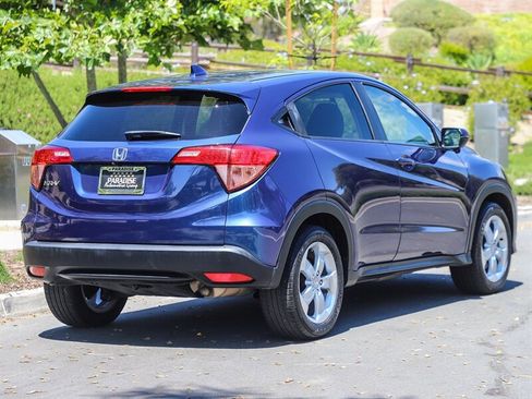 Used 2016 Honda HR-V EX image 6
