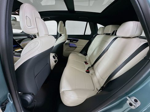 New 2026 Mercedes-Benz GLC 300 image 27