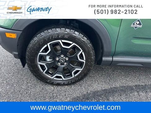 Used 2025 Ford Bronco Sport Outer Banks w/ Outer Banks Tech Package+ AWD/4WD image 9