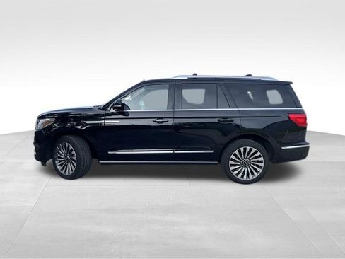 Used 2020 Lincoln Navigator Reserve w/ Luxury Package AWD/4WD image 3