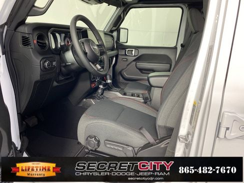 New 2026 Jeep Gladiator Rubicon image 11