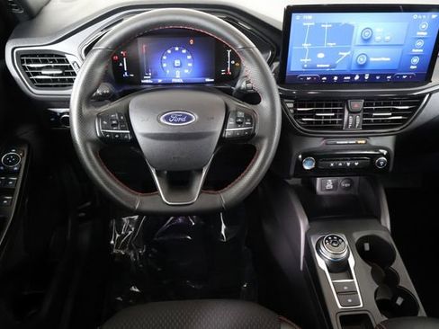 Used 2024 Ford Escape ST-Line w/ Tech Pack #1 image 24