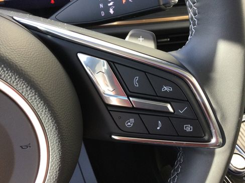 New 2026 Buick Envision Avenir image 16