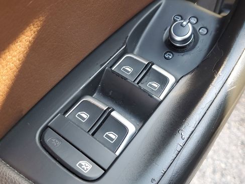 Used 2015 Audi Q3 2.0T Prestige image 22