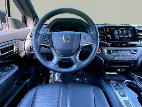 Certified 2022 Honda Passport TrailSport image 8