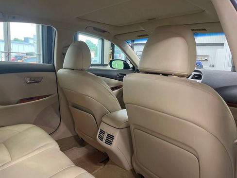 Used 2011 Lexus ES 350 FWD image 49