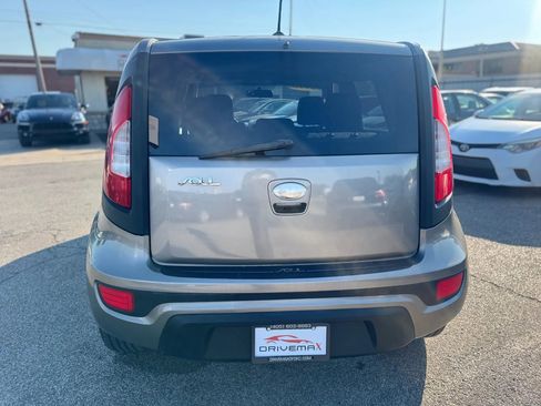 Used 2013 Kia Soul EV image 4