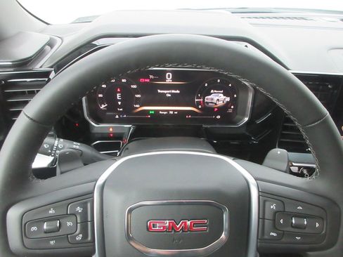 New 2026 GMC Sierra 1500 Elevation w/ Max Trailering Package AWD/4WD image 16